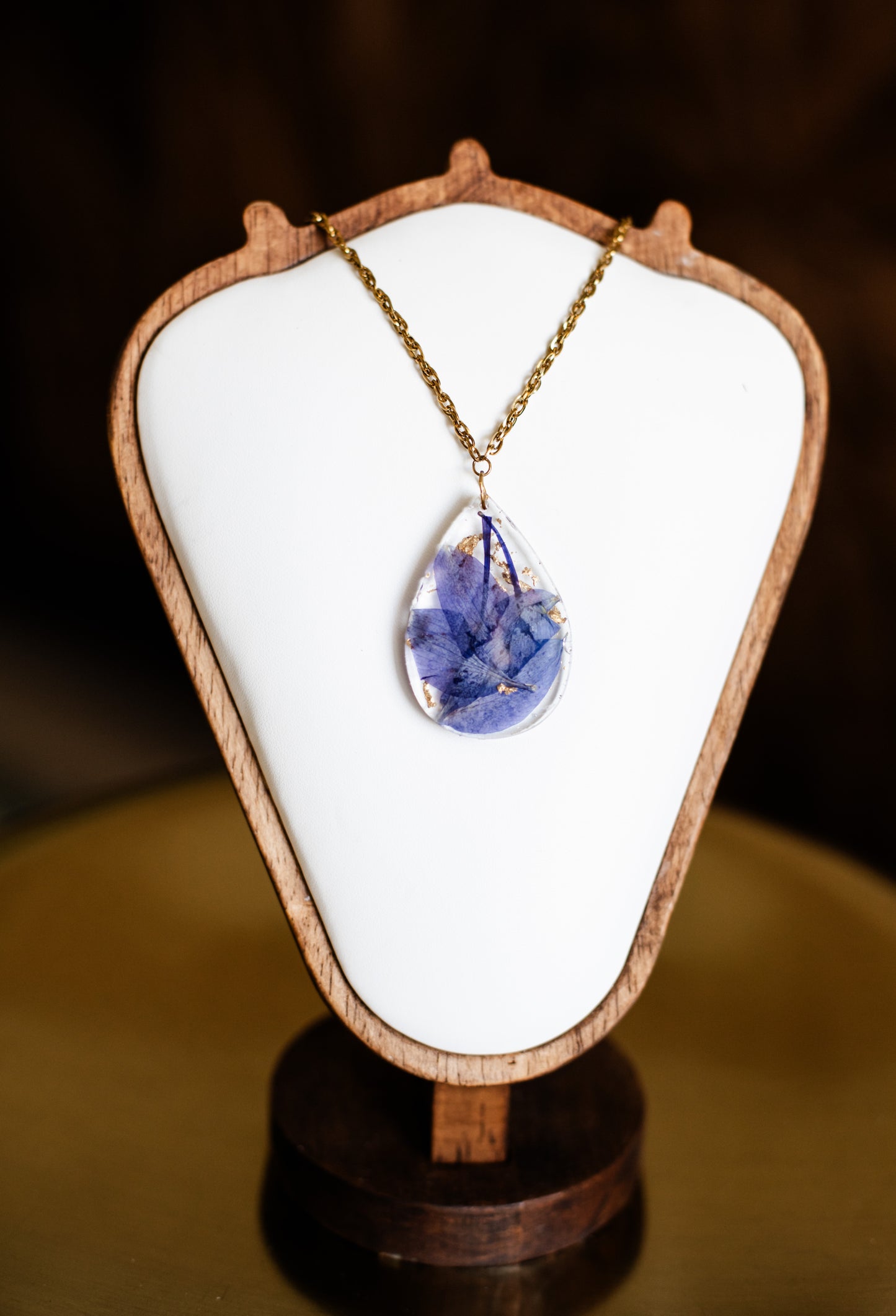Flower in Resin Pendant Necklace