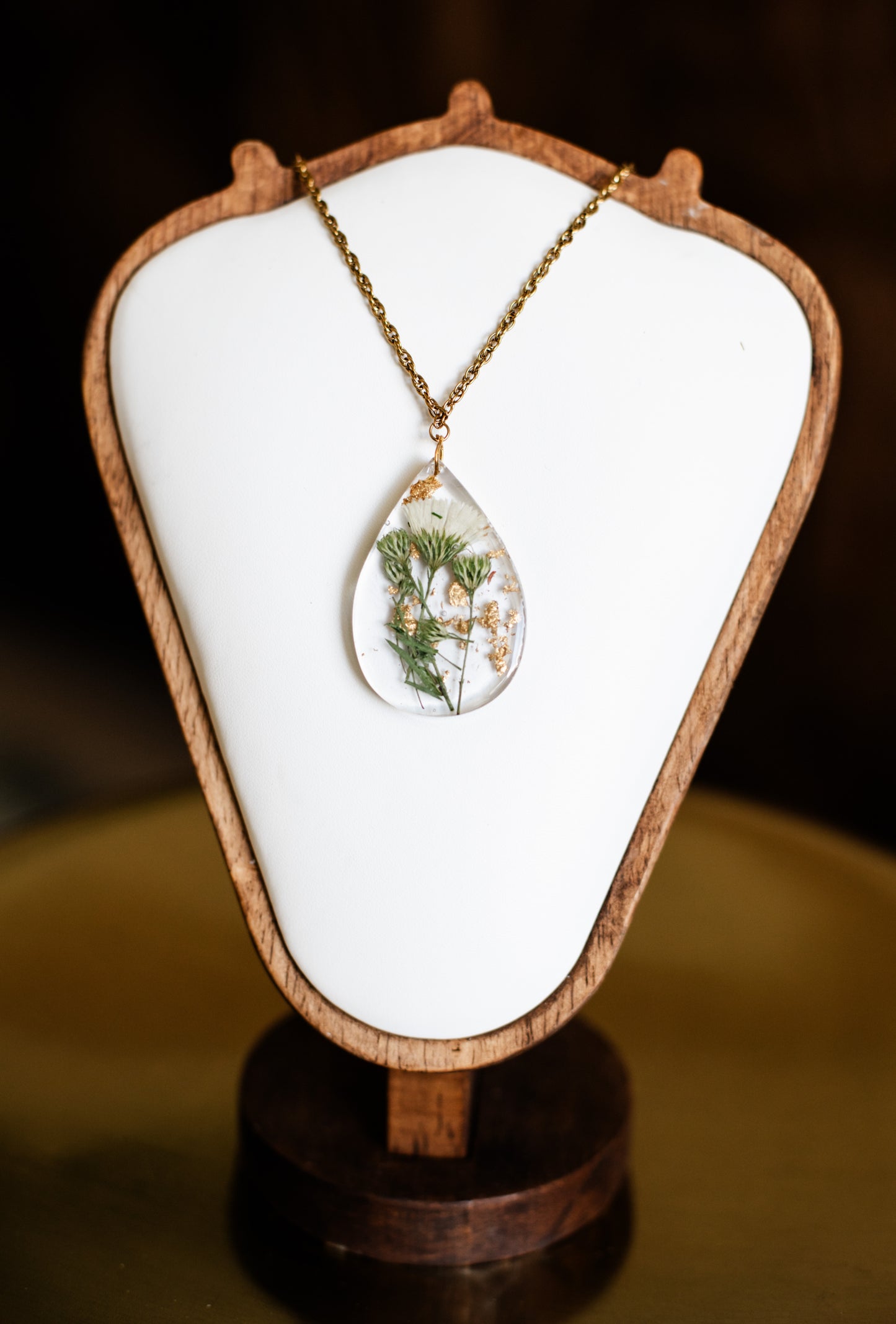 Flower in Resin Pendant Necklace