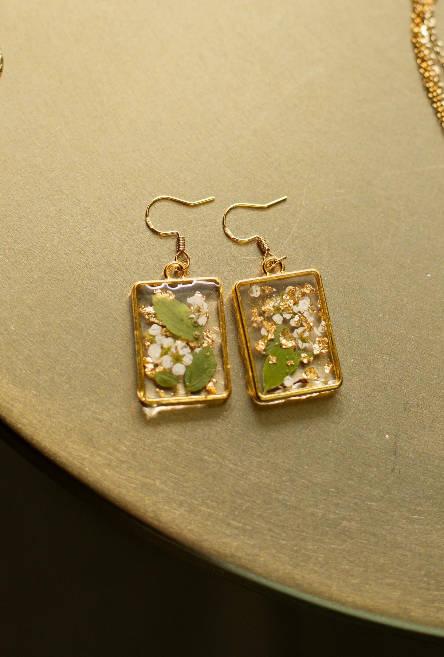 Flower in Resin Earrings