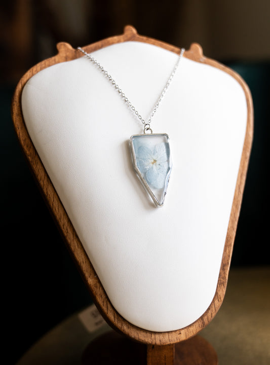 Flower in Resin Pendant Necklace